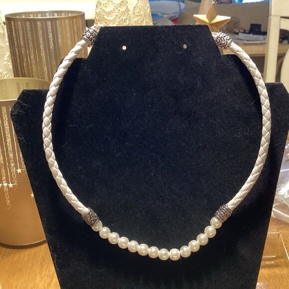 Jewelry - White Braided Faux Pearl Choker Necklace